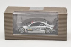 Mercedes C-Class C203 #4 J. Alesi HWA DTM 2005 Minichamps 1:43 B66962230 Pressofusione — immagine 4 di 4