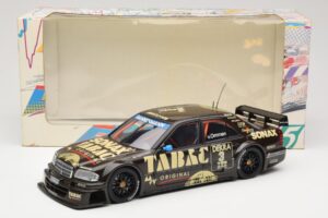 Mercedes C-Class W202 #3 J. van Ommen AMG Mercedes Team DTM 1995 UT Models 1:18 180953303 Pressofusione — immagine 8 di 8