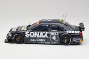 Mercedes C-Class W202 #4 B. Schneider DTM 1994 UT Models 1:18 180943304 Pressofusione — immagine 4 di 8