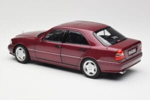 Mercedes AMG C36 W202 Almandine Rosso Norev 1:18 B66040706 Pressofusione — immagine 7 di 8