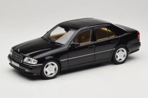 Mercedes C36 AMG W202 Obsidian Black Metallic Norev 1:18 183381 Pressofusione