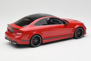 Mercedes AMG C63 W204 Edition 507 Rosso GT Spirit 1:18 GT920 Resina — immagine 2 di 5