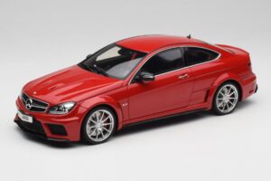 Mercedes AMG C63 W204 Rosso 2nd Choice GT Spirit 1:18 GT065-D1 Resina