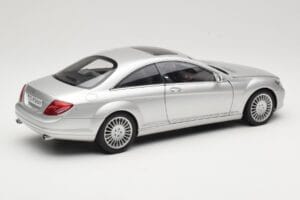 Mercedes CL-Class C216 Argento AUTOart 1:18 76164 Pressofusione — immagine 3 di 8