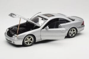 Mercedes CL500 C215 Lorinser Silver Metallic AUTOart 1:18 70121 Pressofusione — immagine 2 di 8