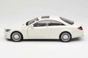 Mercedes CL500 C216 Calcit Bianco AUTOart 1:18 B66962341 Pressofusione — immagine 4 di 8