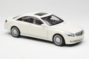 Mercedes CL500 C216 Calcit Bianco AUTOart 1:18 B66962341 Pressofusione — immagine 6 di 8