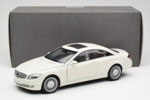Mercedes CL500 C216 Calcit Bianco AUTOart 1:18 B66962341 Pressofusione — immagine 8 di 8