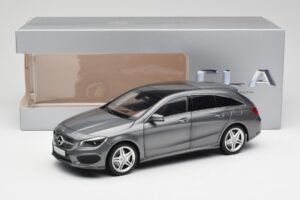 Mercedes CLA C117 Mountain Grigio Norev 1:18 B66960351 Pressofusione — immagine 8 di 8