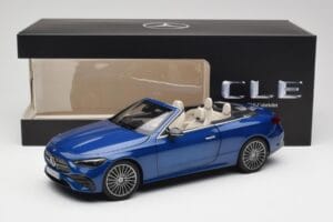 Mercedes CLE Cabriolet A236 Blu Norev 1:18 B66960653 Pressofusione — immagine 9 di 9