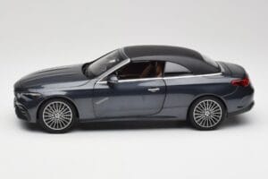 Mercedes CLE Cabriolet A236 Grigio Scuro Norev 1:18 B66960654 Pressofusione — immagine 5 di 9