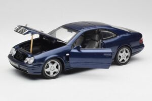 Mercedes CLK 55 AMG C209 Blu Metallizzato Anson 1:18 30343 Pressofusione — immagine 2 di 8