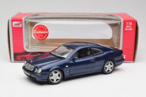 Mercedes CLK 55 AMG C209 Blu Metallizzato Anson 1:18 30343 Pressofusione — immagine 8 di 8