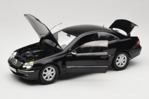 Mercedes CLK C209 Black Metallic Kyosho 1:18 B66962149 Pressofusione — immagine 2 di 8