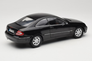 Mercedes CLK C209 Black Metallic Kyosho 1:18 B66962149 Pressofusione — immagine 3 di 8
