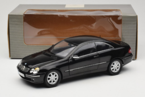 Mercedes CLK C209 Black Metallic Kyosho 1:18 B66962149 Pressofusione — immagine 8 di 8