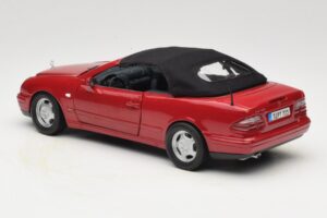 Mercedes CLK A208 Cabriolet Rosso Anson 1:18 30338 Pressofusione — immagine 7 di 8