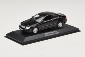 Mercedes CLK W208 Nero Minichamps 1:43 B66961946 Pressofusione — immagine 2 di 5