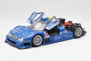 Mercedes CLK GTR #12 Original Teile FIA GT 1999 Maisto 1:18 56036 Pressofusione — immagine 2 di 7