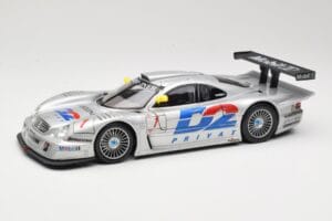Mercedes CLK LM GT1 #1 AMG Mercedes K. Ludwig / R. Zonta FIA GT Championship 1998 Maisto 1:18 56053 Pressofusione