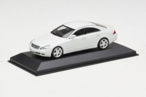 Mercedes CLS-Class C219 Linea Bianco Minichamps 1:43 436034300 Pressofusione — immagine 2 di 4