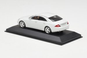 Mercedes CLS-Class C219 Linea Bianco Minichamps 1:43 436034300 Pressofusione — immagine 3 di 4