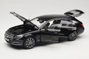 Mercedes CLS Shooting Brake X218 Obsidian Black Norev 1:18 B66960115 Pressofusione — immagine 2 di 8
