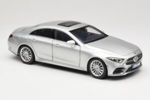 Mercedes CLS C257 Argento Norev 1:18 183489 Pressofusione — immagine 6 di 8