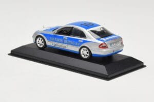 Mercedes E-Class W211 #19 Team Michelin Paris-Beijing 2006 Replacement Box Minichamps 1:43 B66962269-R Pressofusione — immagine 3 di 4