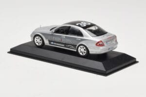 Mercedes E-Class W211 #36 Paris-Beijing 2006 Replacement Box Minichamps 1:43 B66962270-R Pressofusione — immagine 3 di 4