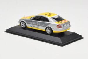 Mercedes E-Class W211 #4 Team ADAC Paris-Beijing 2006 Replacement Box Minichamps 1:43 B66962260-R Pressofusione — immagine 3 di 4