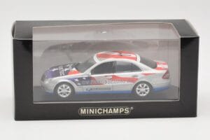 Mercedes E-Class W211 #11 Bluetec Paris-Beijing 2006 Minichamps 1:43 B66962267-R Pressofusione — immagine 4 di 4