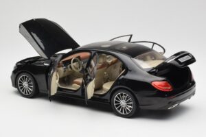 Mercedes E-Class W213 Obsidian Nero iScale 1:18 B66960380 Pressofusione — immagine 5 di 8