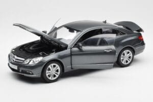 Mercedes E500 C207 Coupe Tenoric Grigio Norev 1:18 183540 Pressofusione — immagine 2 di 8