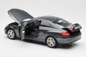 Mercedes E500 C207 Coupe Tenoric Grigio Norev 1:18 183540 Pressofusione — immagine 5 di 8