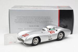 Mercedes W196 Streamliner #20 K. Kling French GP 1954 CMC 1:18 M-128B Pressofusione — immagine 6 di 6