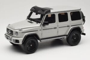 Mercedes G 63 AMG 4x4 Squared Arabian Grey Almost Real 1:18 820829 Pressofusione