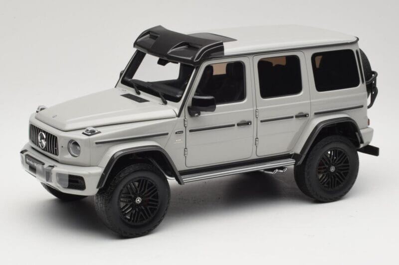 Mercedes G 63 AMG 4x4 Squared Arabian Grey Almost Real 1:18 820829 Pressofusione