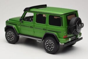 Mercedes G 63 AMG 4x4 Squared Green Hell Magno Almost Real 1:18 820821 Pressofusione — immagine 7 di 8