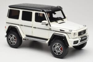 Mercedes G 63 AMG 4x4 Squared Polar White Almost Real 1:18 820203 Pressofusione — immagine 6 di 8