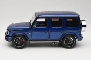 Mercedes G 63 AMG W463 Blue Metallic Minichamps 1:18 110037061 Pressofusione — immagine 4 di 8