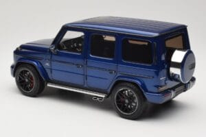 Mercedes G 63 AMG W463 Blue Metallic Minichamps 1:18 110037061 Pressofusione — immagine 7 di 8