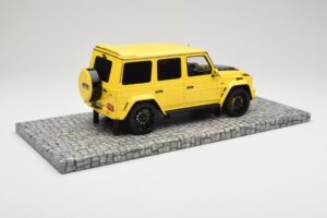 Mercedes Brabus 850 6.0 Widestar G63 W463 Electric Beam Yellow Minichamps 1:18 107032402 Pressofusione — immagine 2 di 6