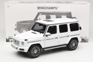 Mercedes G-Class G 500 W463A Diamond White Metallic Minichamps 1:18 113037111 Pressofusione — immagine 8 di 8