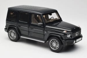 Mercedes G-Class G500 W463A Emerald Green Minichamps 1:18 B66960810 Pressofusione — immagine 6 di 8