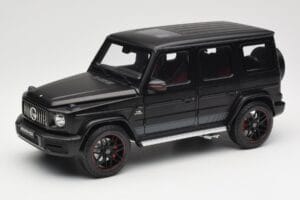 Mercedes G-Class G63 AMG W463A Matt Black Minichamps 1:18 110037064 Pressofusione
