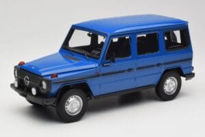 Mercedes G-Class W460 LWB Blu Scuro Minichamps 1:18 155038100 Pressofusione