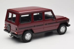 Mercedes G-Class W460 LWB Rosso Scuro Minichamps 1:18 155038102 Pressofusione — immagine 2 di 6
