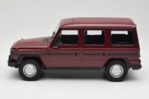 Mercedes G-Class W460 LWB Rosso Scuro Minichamps 1:18 155038102 Pressofusione — immagine 3 di 6