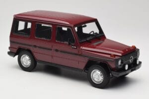 Mercedes G-Class W460 LWB Rosso Scuro Minichamps 1:18 155038102 Pressofusione — immagine 4 di 6